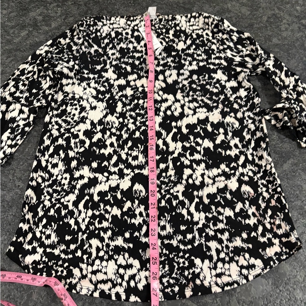 Chico's Black and White Patterned Top